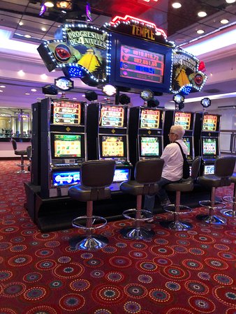 bombastic casino app download