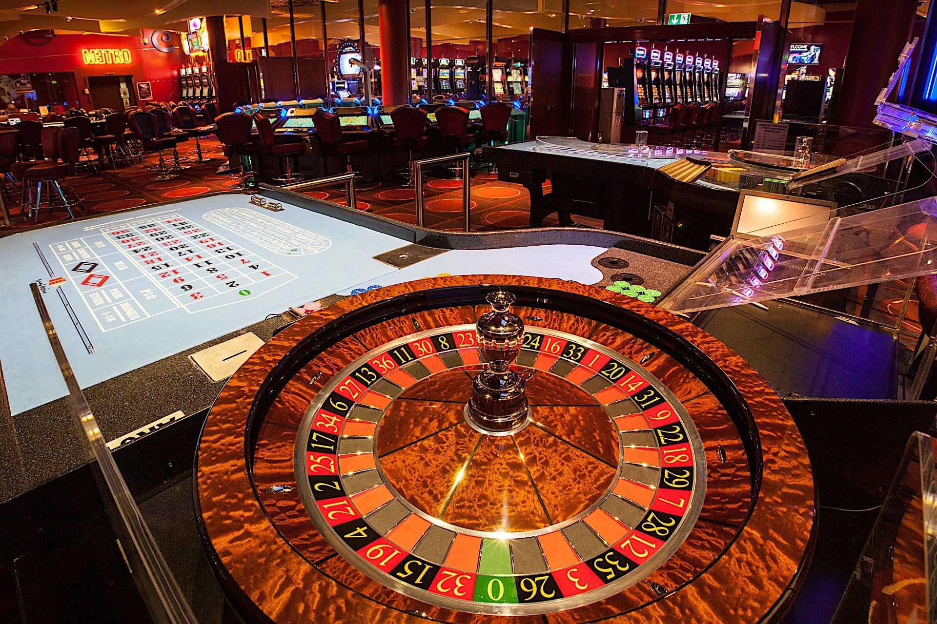 casino Fourcrowns play online