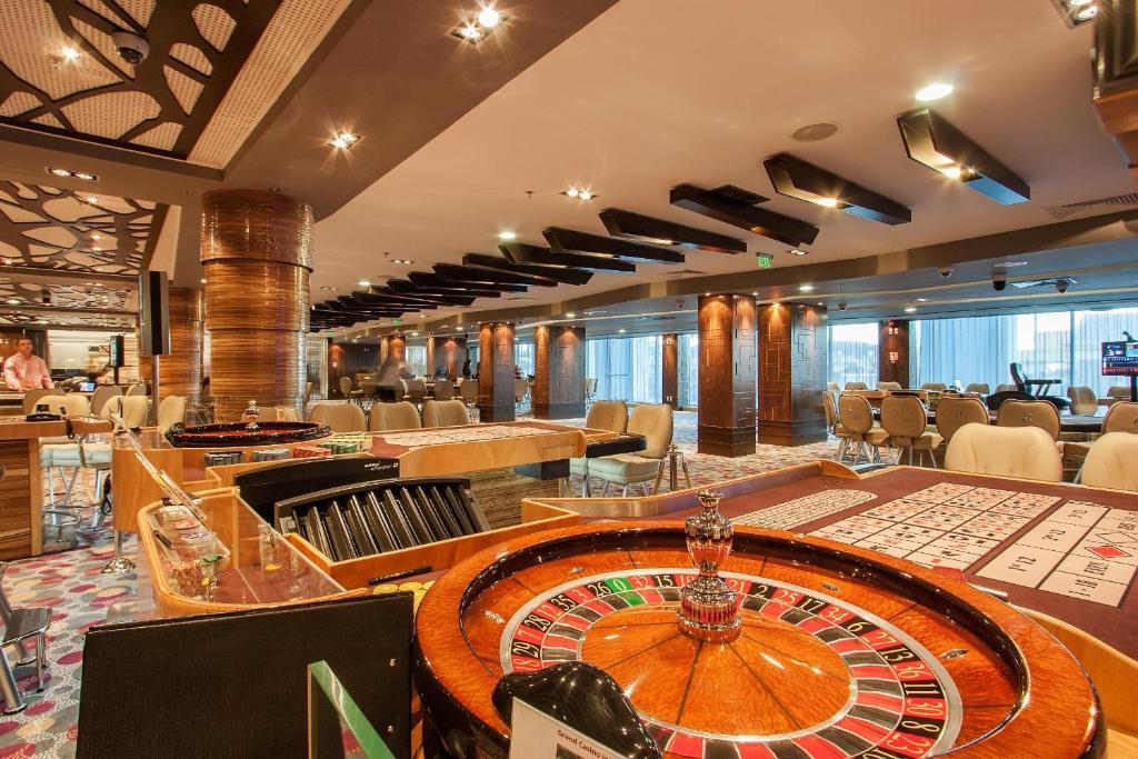 casino game online play free