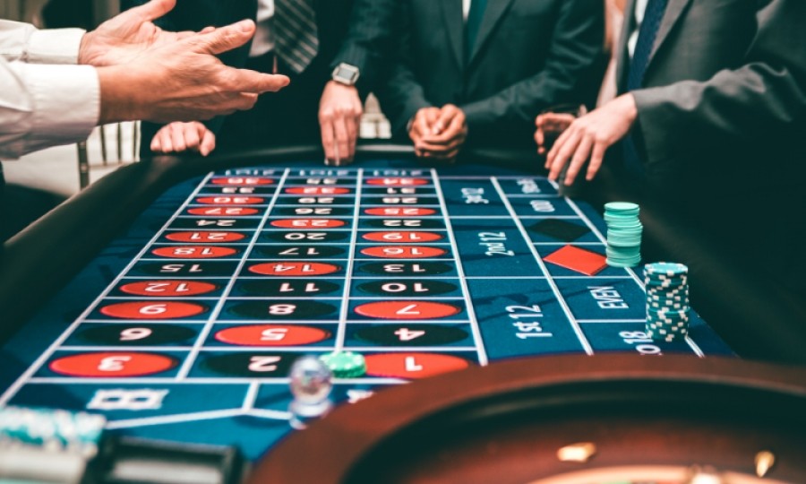 Casino lucky 8 line Slot