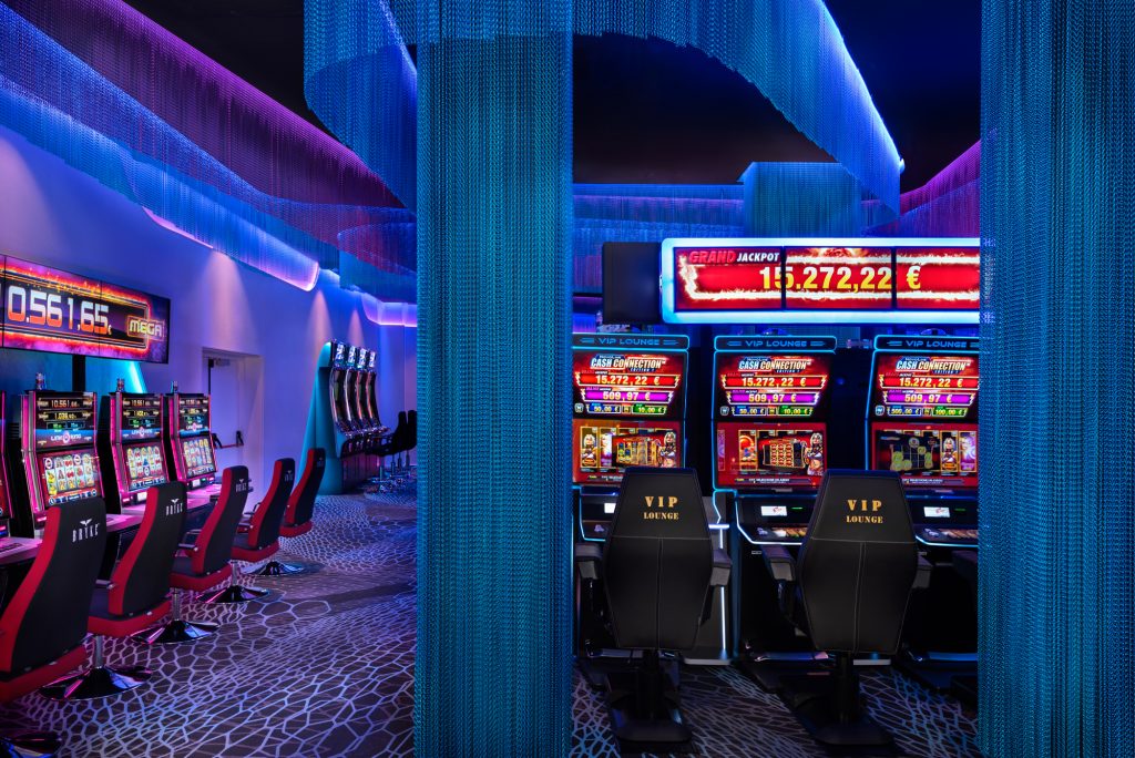 terminator 2 slot