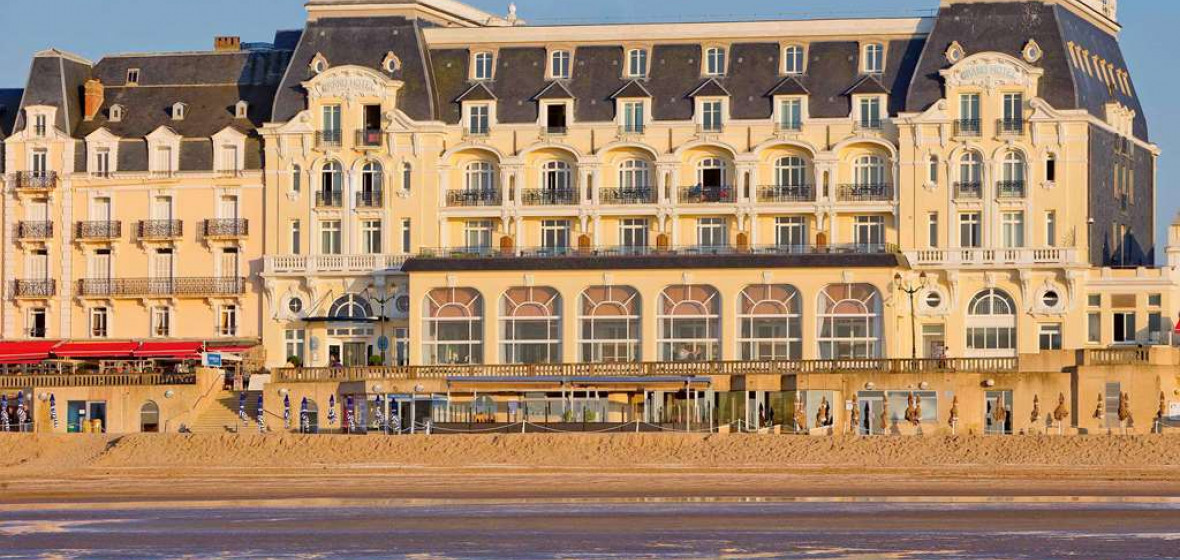 versailles gold Casino