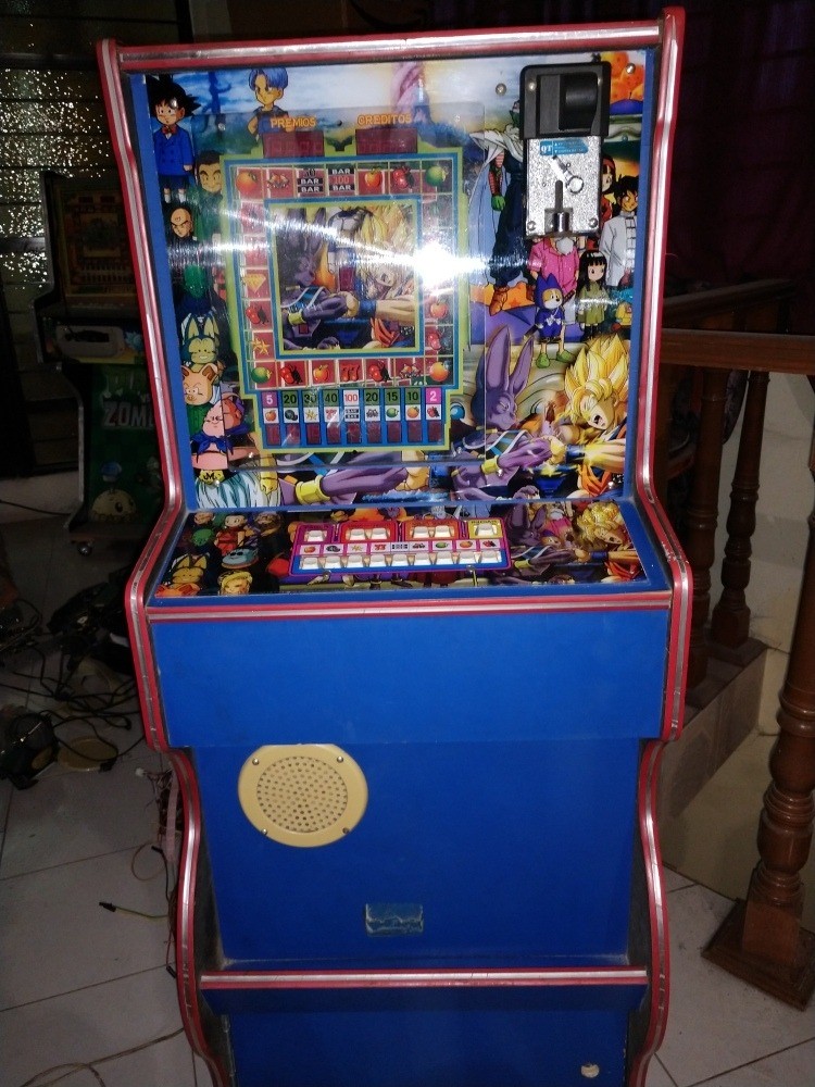 Juega Kronos Slot en línea